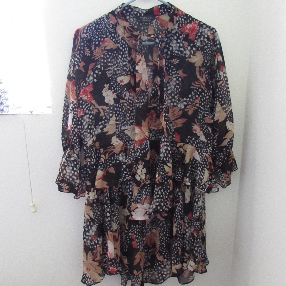 Topshop Bow and Ruffle Printed Dress